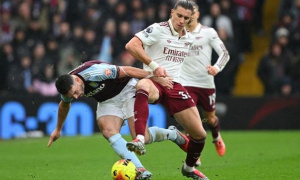 Calafiori bị treo giò: Thời cơ vàng cho Lewis-Skelly tại Arsenal