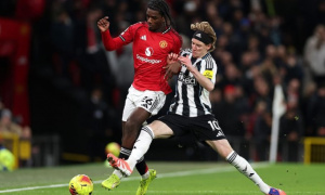 Man United thắng Newcastle, Heaven tự tin nhắm ngôi vương