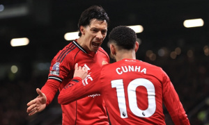 CĐV Man United phát cuồng vì Lisandro Martinez