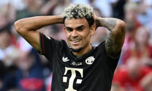 Hamann: Liverpool đang cười sau khi bán Diaz cho Bayern