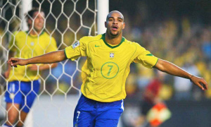 Khi Adriano khiến cả Nam Mỹ khuất phục tại Copa America 2004