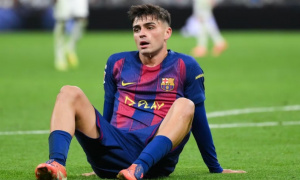 Vắng Pedri, HLV Flick đối mặt bài toán mới ở hàng tiền vệ