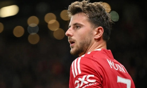 Sự trở lại của Mason Mount, niềm vui hay nỗi lo cho Man Utd?