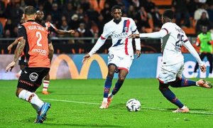 Mendes nổ súng, PSG vẫn đánh rơi chiến thắng trước Lorient