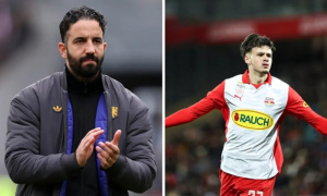 Lo ngại vì AFCON, Man Utd gấp rút theo đuổi thần đồng Kerim Alajbegovic