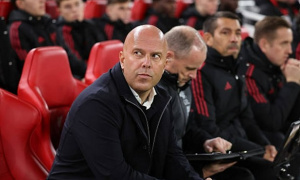 BBC khẳng định Arne Slot vẫn an toàn tại Liverpool
