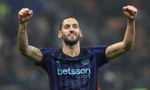 Calhanoglu tỏa sáng: Biểu tượng bản lĩnh mới của Inter Milan