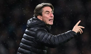 Chelsea thắng 1-0, Tottenham bị khán giả nhà quay lưng