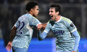 Juventus thắng trận đầu tiên dưới thời Spalletti