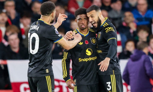 Casemiro tỏa sáng, nhưng Mainoo và Zirkzee lại đối mặt ngõ cụt