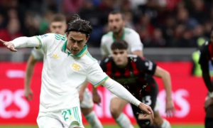 Maignan bắt bài Dybala, AC Milan hạ gục Roma ở Serie A