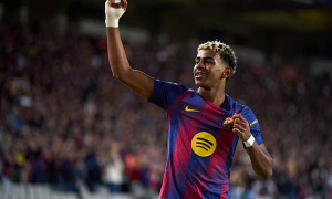 Barcelona thắng Elche: Yamal trở lại mạnh mẽ, Lopez tiếp tục thăng hoa