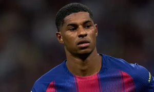 Barcelona muốn giữ Rashford, nhưng yêu cầu anh giảm lương