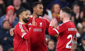 Ngoại hạng Anh vòng 10: Liverpool trở lại mạnh mẽ, Wolves khủng hoảng