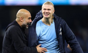 Haaland ngâm mình trong bồn nước đá sau khi ghi 2 bàn thắng