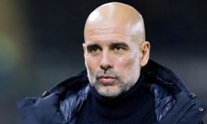 Guardiola thừa nhận Arsenal “không thể cản nổi” trong cuộc đua vô địch Ngoại hạng Anh