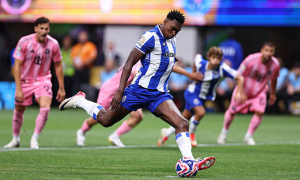 Man Utd và cơ hội vàng trên thị trường chuyển nhượng: Samuel Aghehowa