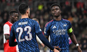 Thắng dễ Slavia Prague, Arsenal tạm chiếm đỉnh bảng Champions League