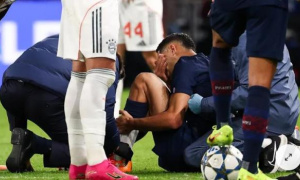 Hakimi bật khóc sau pha vào bóng thô bạo, Luis Diaz nhận thẻ đỏ