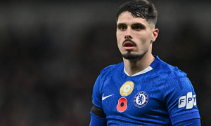 Chelsea mất Pedro Neto trước trận gặp Qarabag