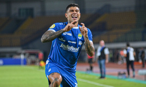 Nhập tịch Indonesia, liệu Ciro Alves có thể 'phá dớp' của những người tiền nhiệm?