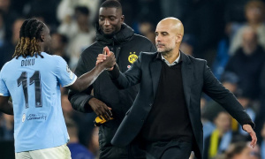Đội hình lớn từng khiến Guardiola lo lắng, nay trở thành vũ khí của Man City