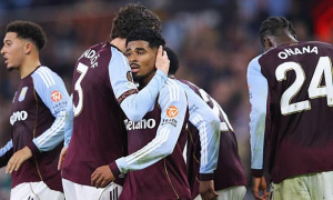 Maatsen tỏa sáng, Aston Villa thắng dễ Maccabi Tel Aviv