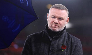 Rooney thừa nhận khắt khe khi chỉ trích Van Dijk