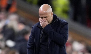 Vì sao Liverpool sa sút trong cuộc đua vô địch Ngoại hạng Anh?