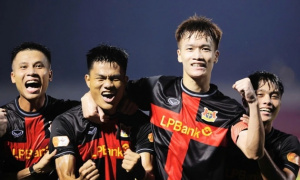 Điểm tin bóng đá Việt Nam 8/11: V.League tạm nghỉ gần 3 tháng; Tiến Dũng phẫu thuật thành công