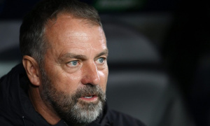 Lamine Yamal gần đạt thể trạng tốt nhất, Flick yêu cầu thận trọng