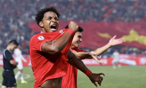 HLV Kim Sang-sik phá lệ gọi Xuân Son và Vĩ Hào trở lại