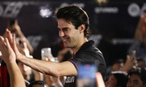 Điểm tin bóng đá Việt Nam 9/11: Kaka giữ trọn sức hút với fan Việt Nam; Viettel đánh rơi chiến thắng phút 90+4