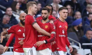 Man United với 2 bức tranh trái ngược: Mbeumo thăng hoa; Ugarte gây thất vọng