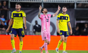 Messi đi vào lịch sử trong ngày Inter Miami thắng hủy diệt 4-0