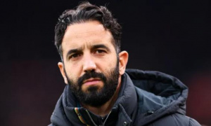 Hệ thống 3-4-3 của Amorim lộ điểm yếu, Man Utd buộc phải nâng cấp hai biên