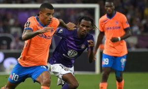 Phong độ hủy diệt của Greenwood giúp Man United chuẩn bị “hốt vàng”