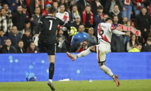 Real Madrid thở phào khi Courtois chỉ chấn thương nhẹ