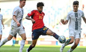 Lamine Yamal và cuộc chiến không hồi kết giữa CLB và ĐTQG