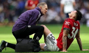 Fabrizio Romano trấn an người hâm mộ MU về chấn thương của Sesko