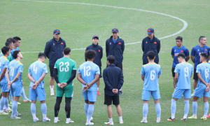 HLV Kim Sang-sik tìm “làn gió mới” cho tuyển Việt Nam ở trận gặp Lào