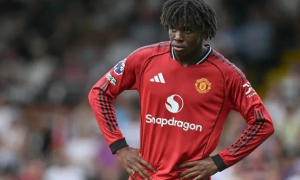 Sadowski: Man Utd sai lầm khi bỏ rơi Carreras và mua Dorgu