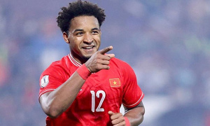 Xuân Son khao khát đá chính, HLV Kim Sang-sik được khuyên thận trọng