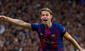 De Jong tiết lộ lý do từ chối Ngoại hạng Anh, gia hạn với Barcelona