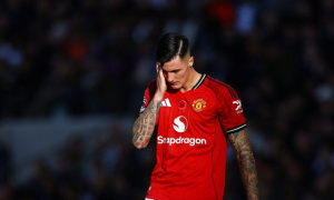 Man Utd – Slovenia căng thẳng vì Sesko: Amorim mất số 9, lịch thi đấu càng thêm áp lực