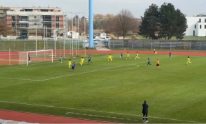 Báo Malaysia: Thảm bại 0-11 không đáng sợ bằng 'khoảng cách 20 năm so với Nhật Bản'