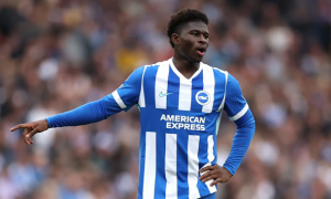 Fan Man Utd tranh cãi về Carlos Baleba, thương vụ tháng 1 “nóng” lên