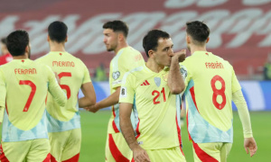 Tây Ban Nha lập kỷ lục lịch sử, bất bại 30 trận