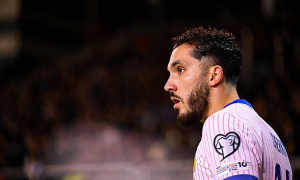 Cherki nói không với thống kê, khẳng định bản sắc tại Man City