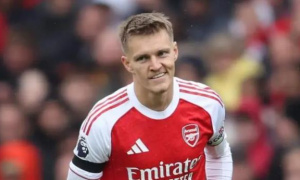 Arteta sẽ trao lại vai trò tự do cho Odegaard tại Arsenal?